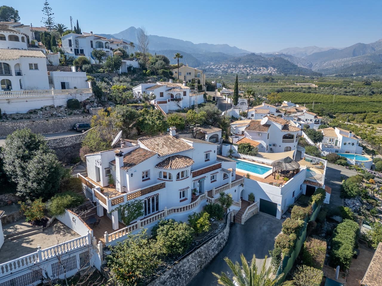 4 soveværelse Villa til salg i Orba - € 599.950 (Ref: 9675910)