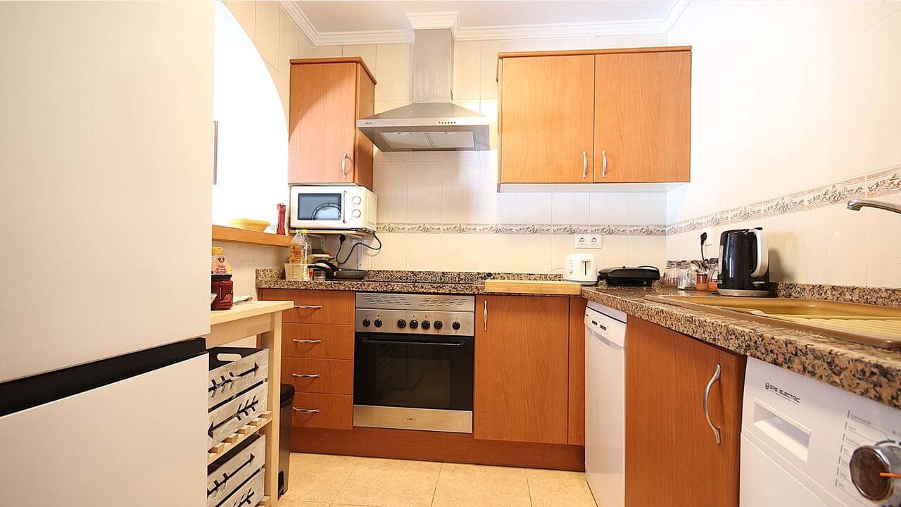 3 bedroom Townhouse for sale in Benigembla / Benichembla - € 185,000 (Ref: 9675913)