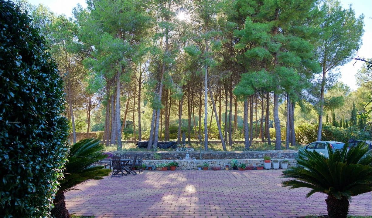 5 bedroom Villa for sale in Denia with pool garage - € 2,995,000 (Ref: 9675915)