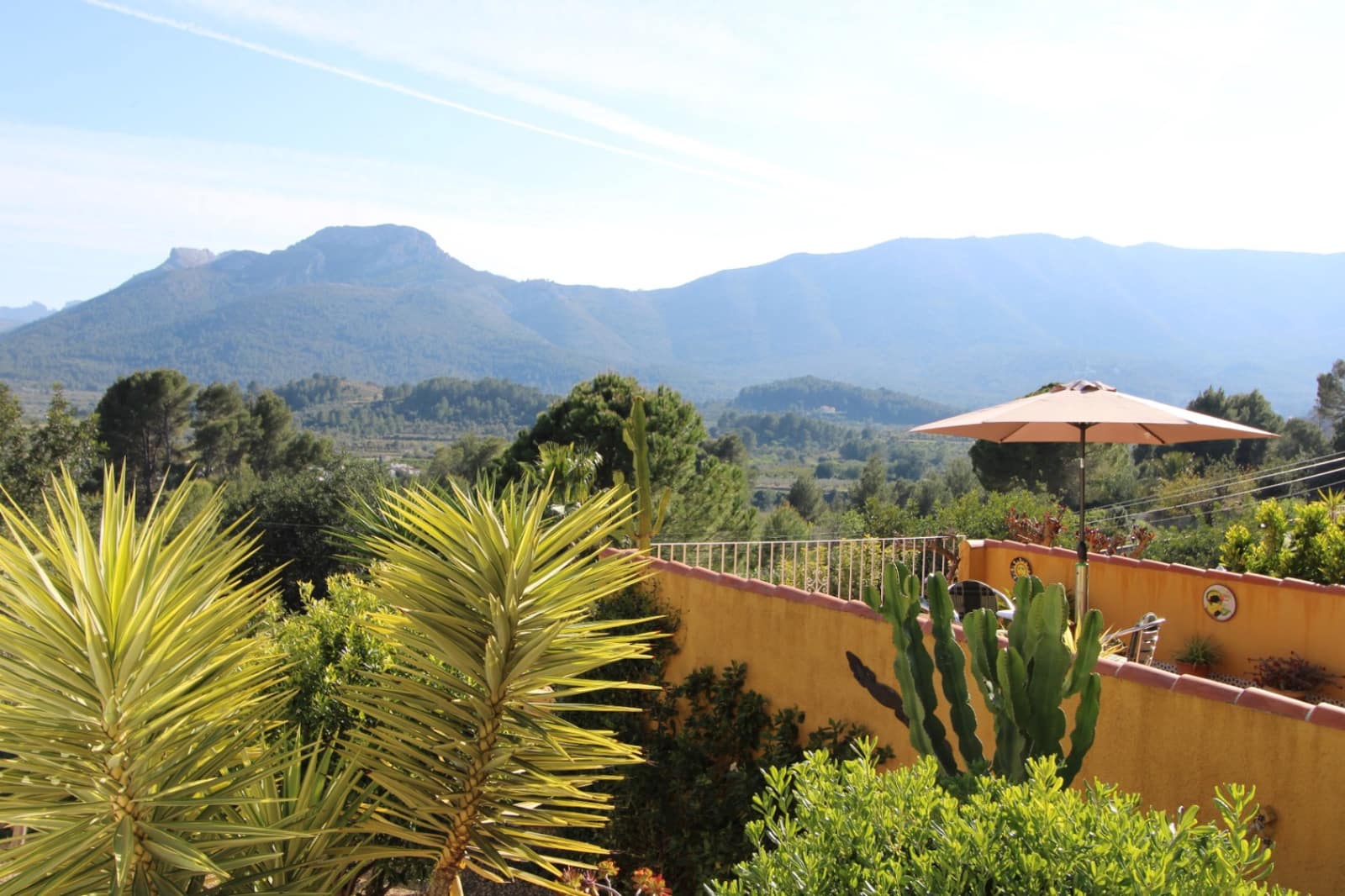 3 bedroom Villa for sale in Alcalali / Alcanali with pool garage - € 420,000 (Ref: 9737025)