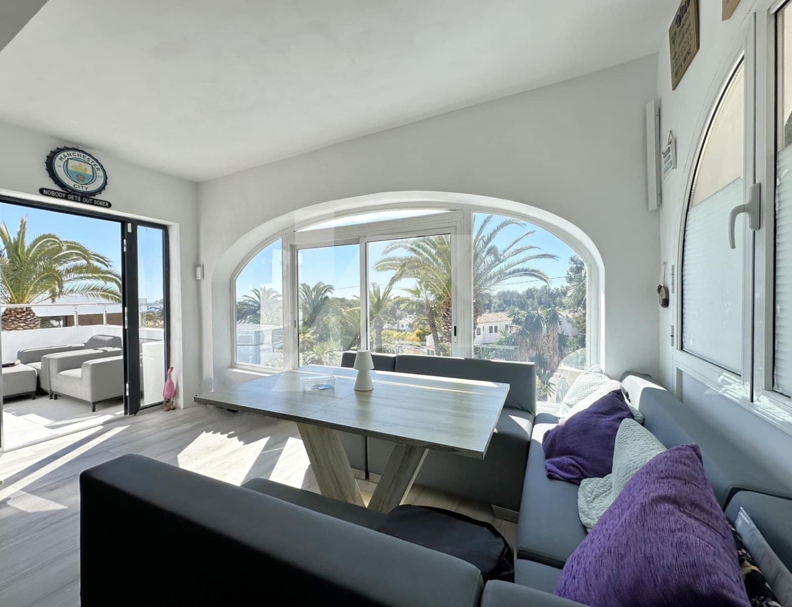 2 makuuhuone Huvila myytävänä paikassa Moraira mukana uima-altaan 
autotalli - 875 000 € (Ref: 9737027)