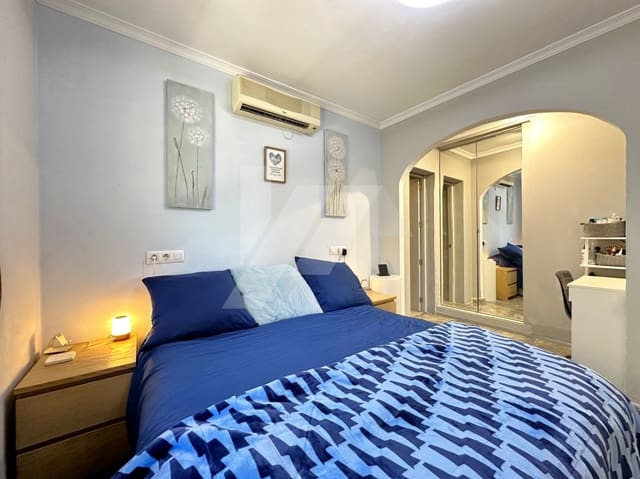 2 makuuhuone Huvila myytävänä paikassa Moraira, Teulada-Moraira mukana uima-altaan 
autotalli - 875 000 € (Ref: 9737027)