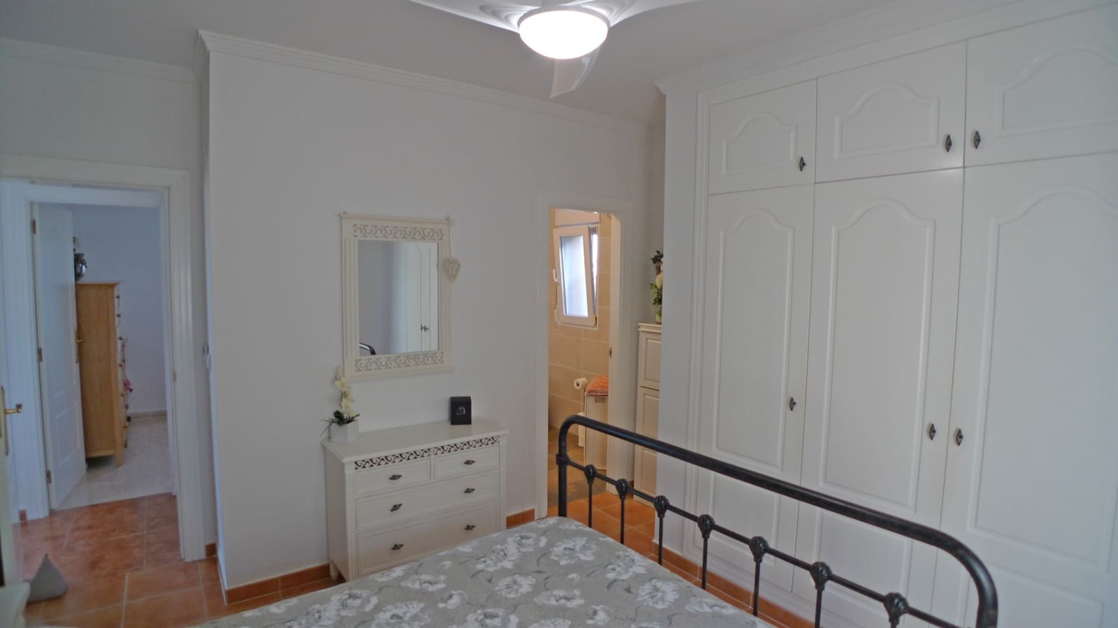 3 chambre Villa/Maison à vendre à Orba avec piscine garage - 475 000 € (Ref: 9737031)