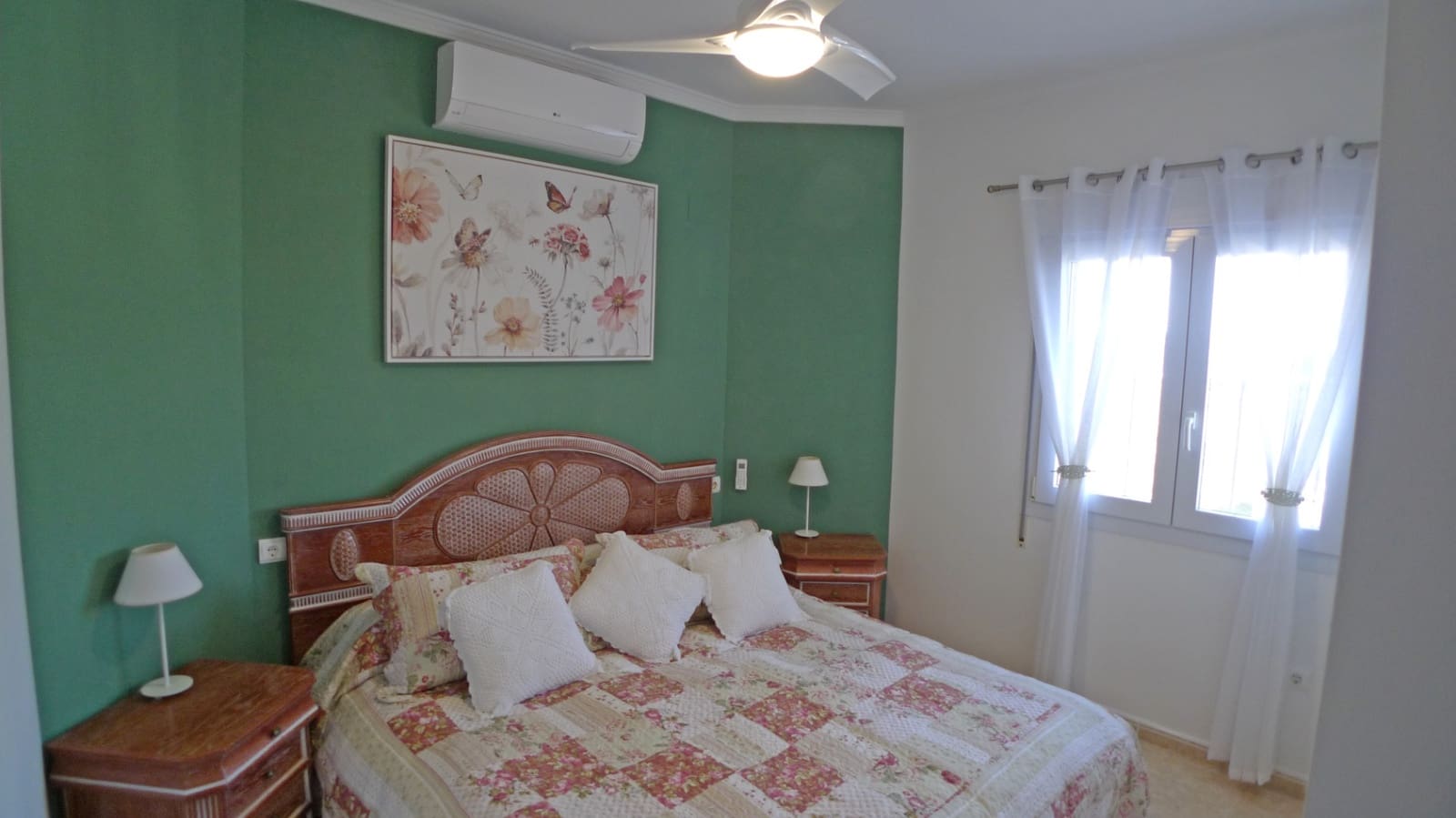 3 chambre Villa/Maison à vendre à Orba avec piscine garage - 475 000 € (Ref: 9737031)