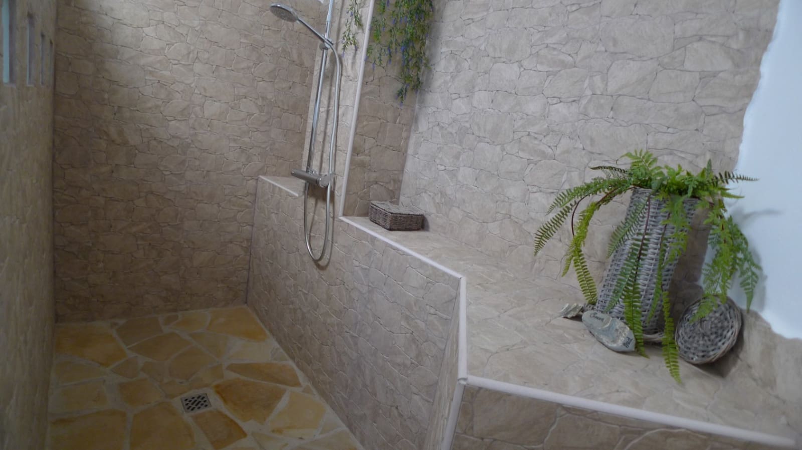 3 chambre Villa/Maison à vendre à Orba avec piscine garage - 475 000 € (Ref: 9737031)