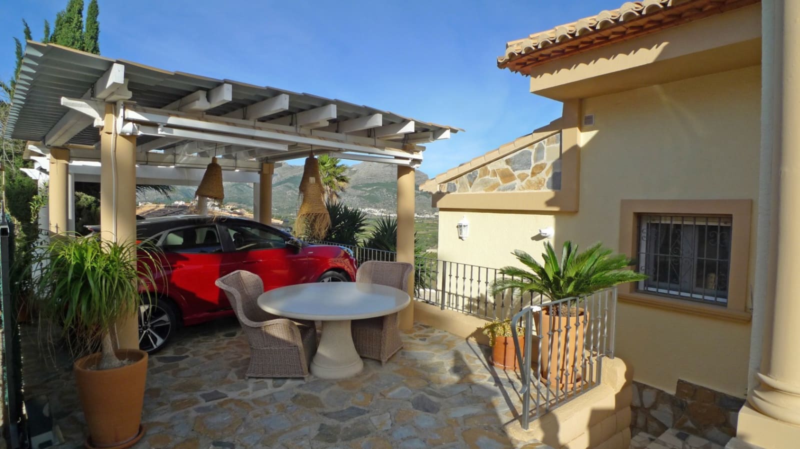 3 chambre Villa/Maison à vendre à Orba avec piscine garage - 475 000 € (Ref: 9737031)