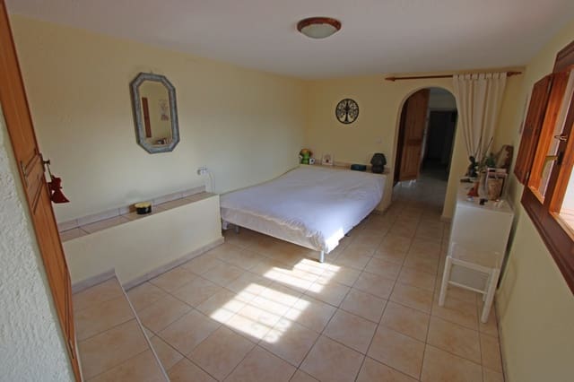 4 sypialnia Willa na sprzedaż w Sanet i Negrals z basenem garażem - 450 000 € (Ref: 9753428)