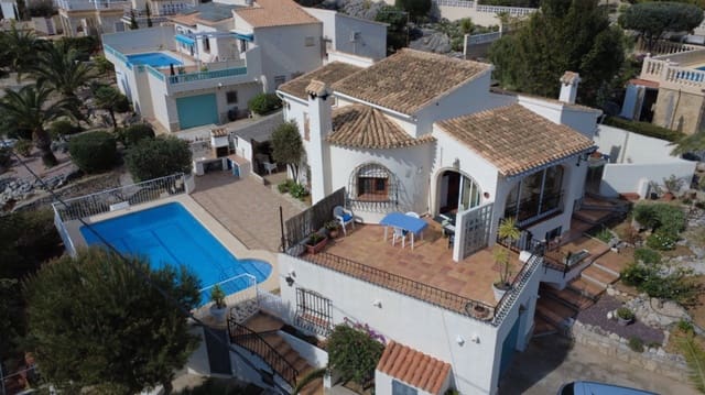 4 sypialnia Willa na sprzedaż w Sanet i Negrals z basenem garażem - 450 000 € (Ref: 9753428)