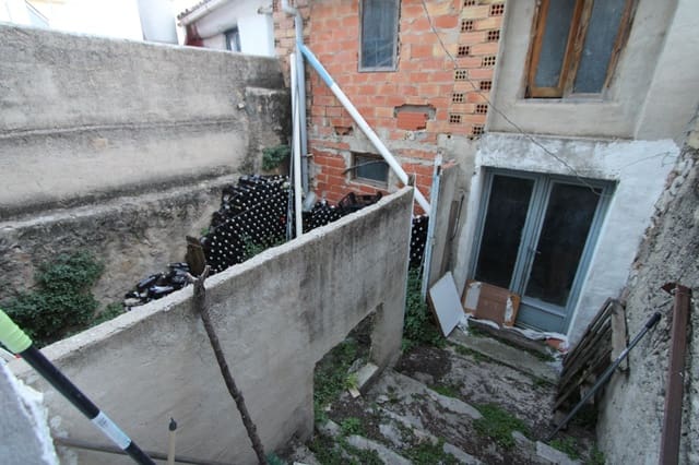 5 soveværelse Byhus til salg i Murla med garage - € 180.000 (Ref: 9753431)