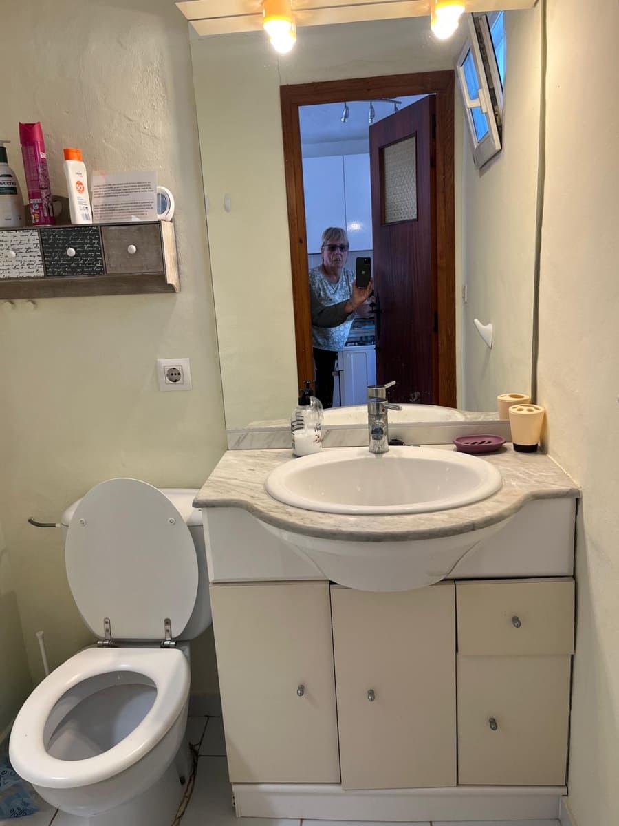 2 camera da letto Villa in vendita in Orba con piscina garage - 420.000 € (Rif: 9798062)