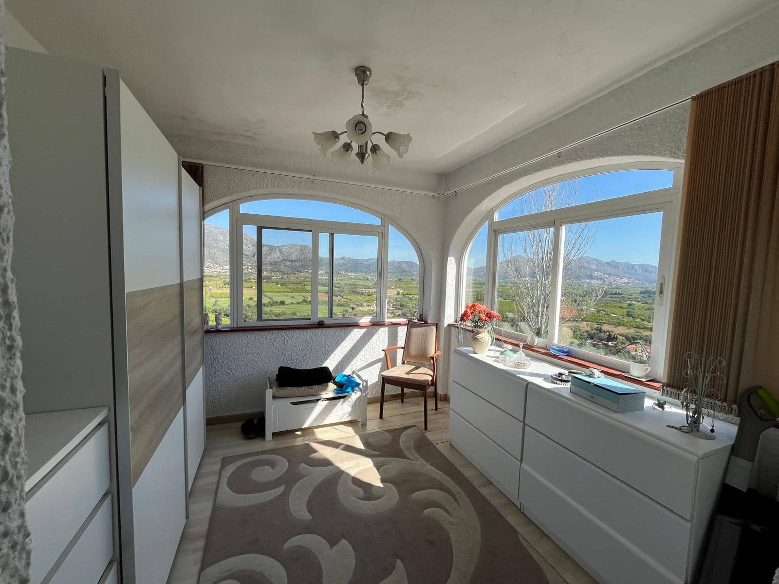 2 camera da letto Villa in vendita in Orba con piscina garage - 420.000 € (Rif: 9798062)