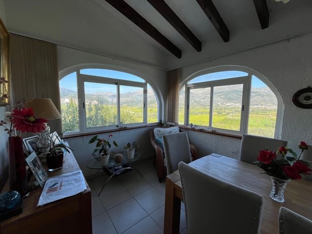 2 chambre Villa/Maison à vendre à Orba avec piscine garage - 420 000 € (Ref: 9798062)