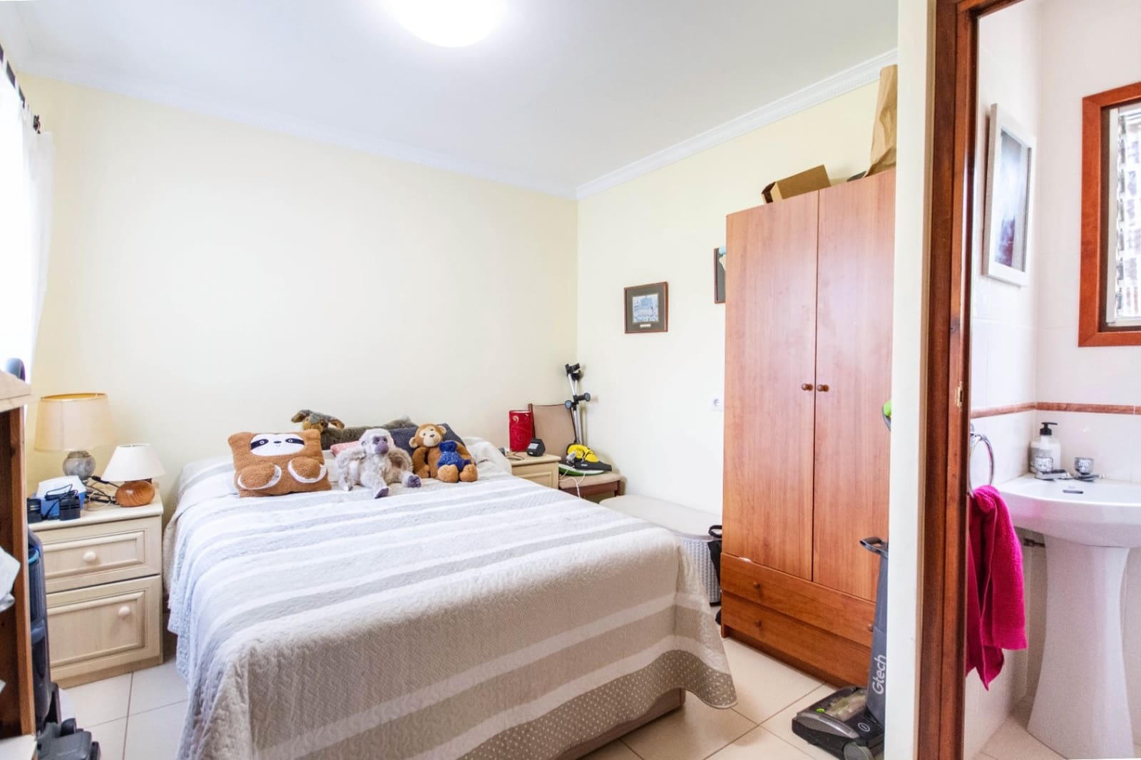 2 bedroom Villa for sale in Orba with pool garage - € 420,000 (Ref: 9798062)