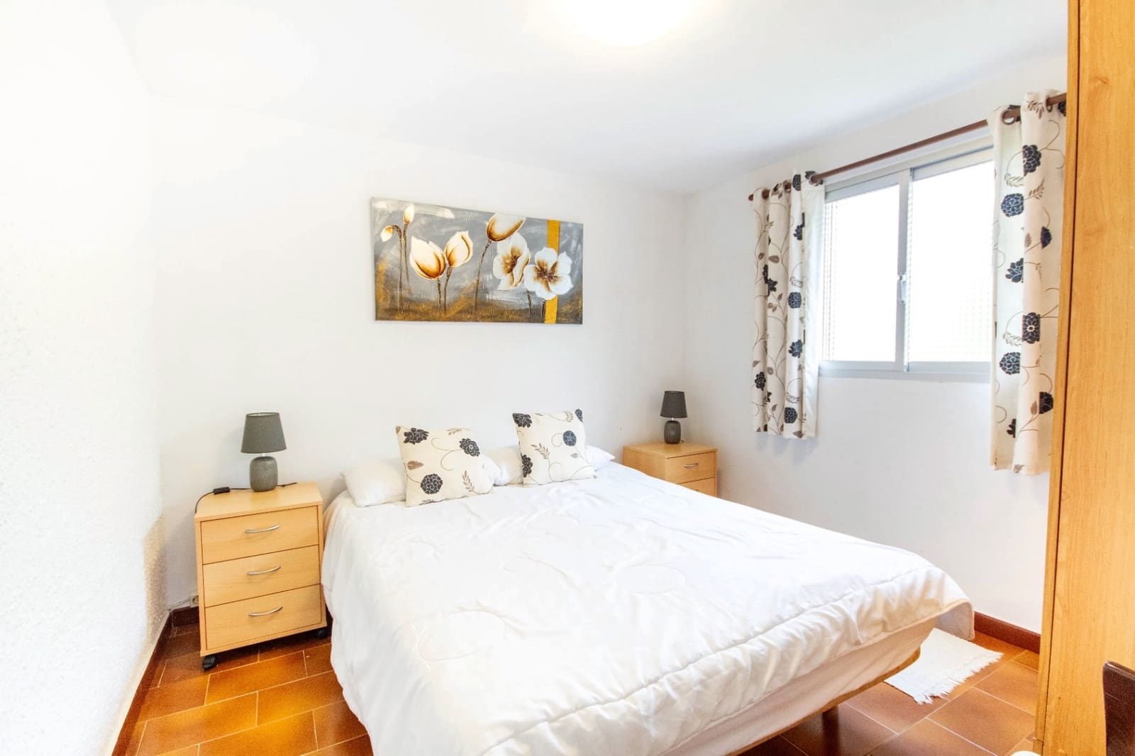 2 bedroom Villa for sale in Orba with pool garage - € 420,000 (Ref: 9798062)