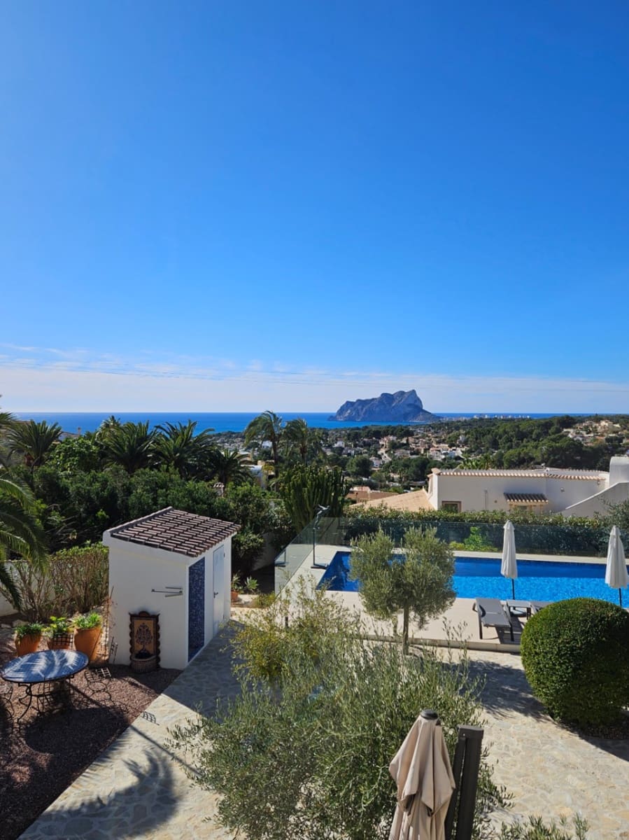2 bedroom Villa for sale in Benissa with pool garage - € 1,499,000 (Ref: 9821250)