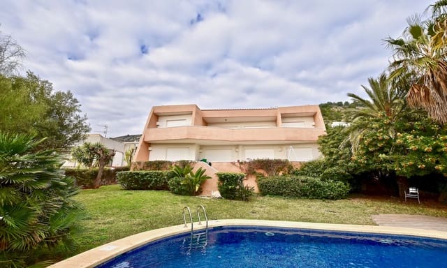 Chalet de 6 habitaciones en Puerto, Javea / Xàbia en venta con piscina garaje - 950.000 € (Ref: 9854308)