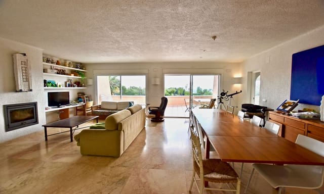 Chalet de 6 habitaciones en Puerto, Javea / Xàbia en venta con piscina garaje - 950.000 € (Ref: 9854308)