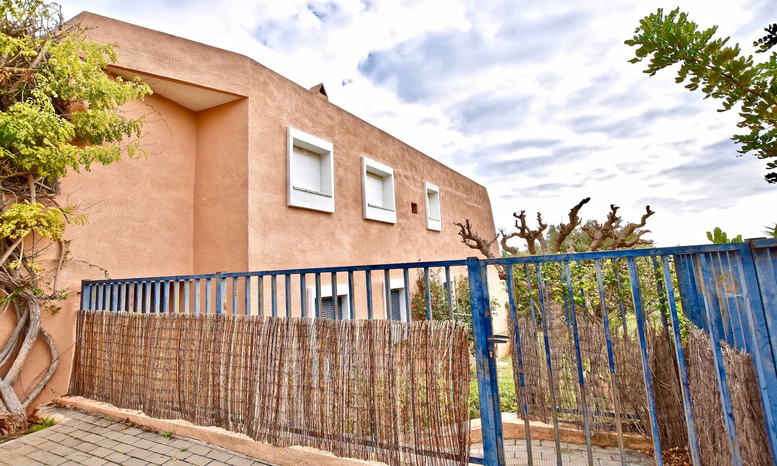6 soveværelse Villa til salg i Javea / Xabia med swimmingpool garage - € 950.000 (Ref: 9854308)