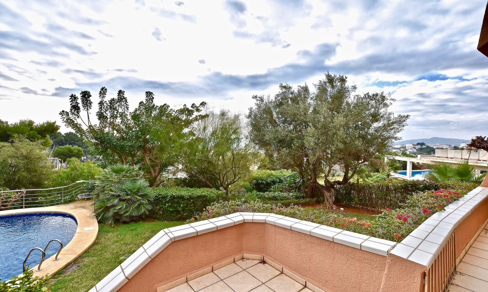 6 soveværelse Villa til salg i Javea / Xabia med swimmingpool garage - € 950.000 (Ref: 9854308)