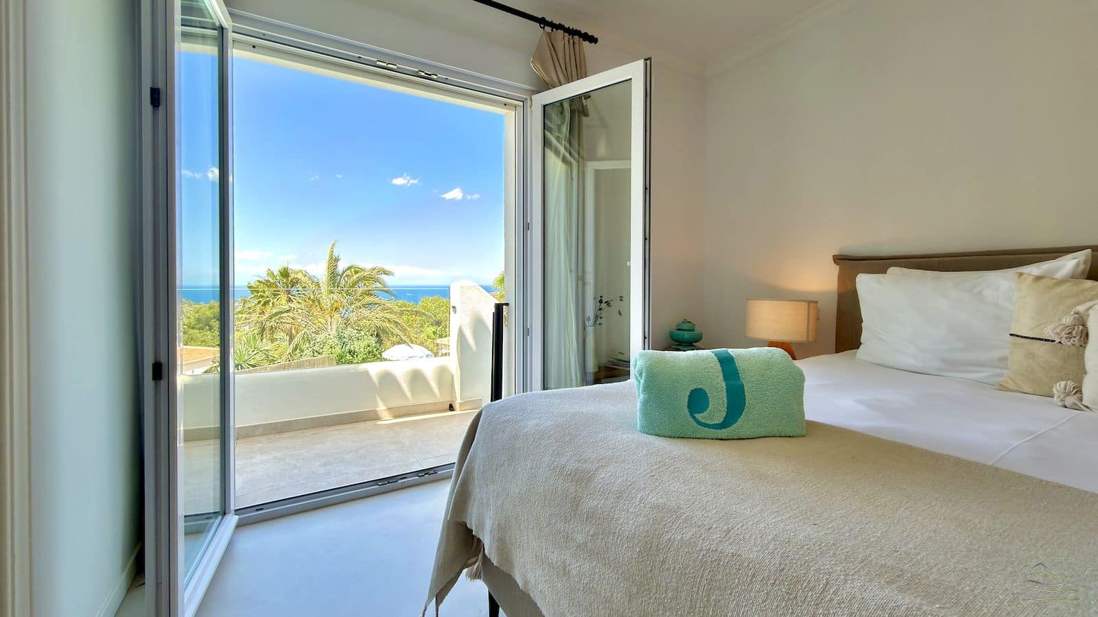 4 sypialnia Willa na sprzedaż w Javea / Xabia z basenem garażem - 1 850 000 € (Ref: 9867616)