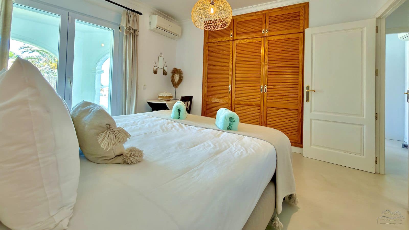 4 sypialnia Willa na sprzedaż w Javea / Xabia z basenem garażem - 1 850 000 € (Ref: 9867616)