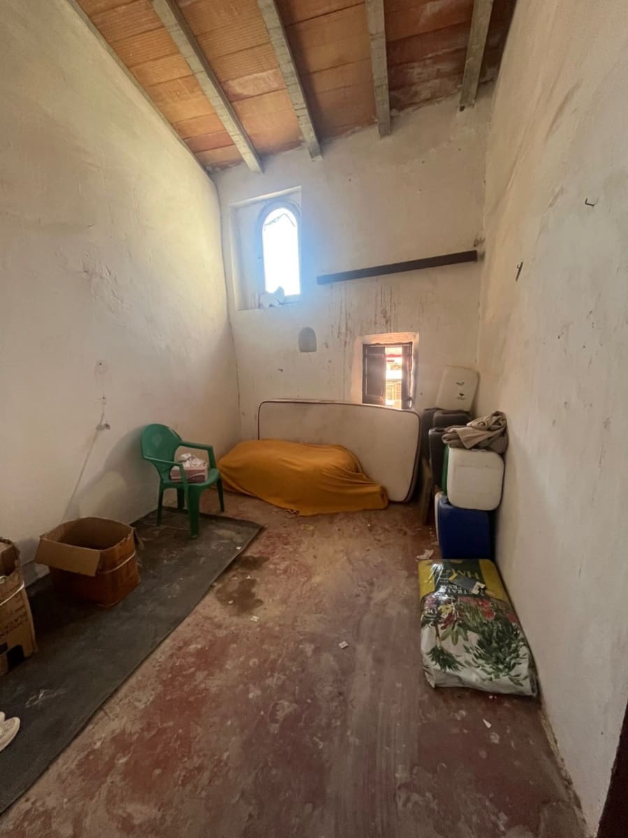 Casa em Banda para venda em Pego - 120 000 € (Ref: 9882680)
