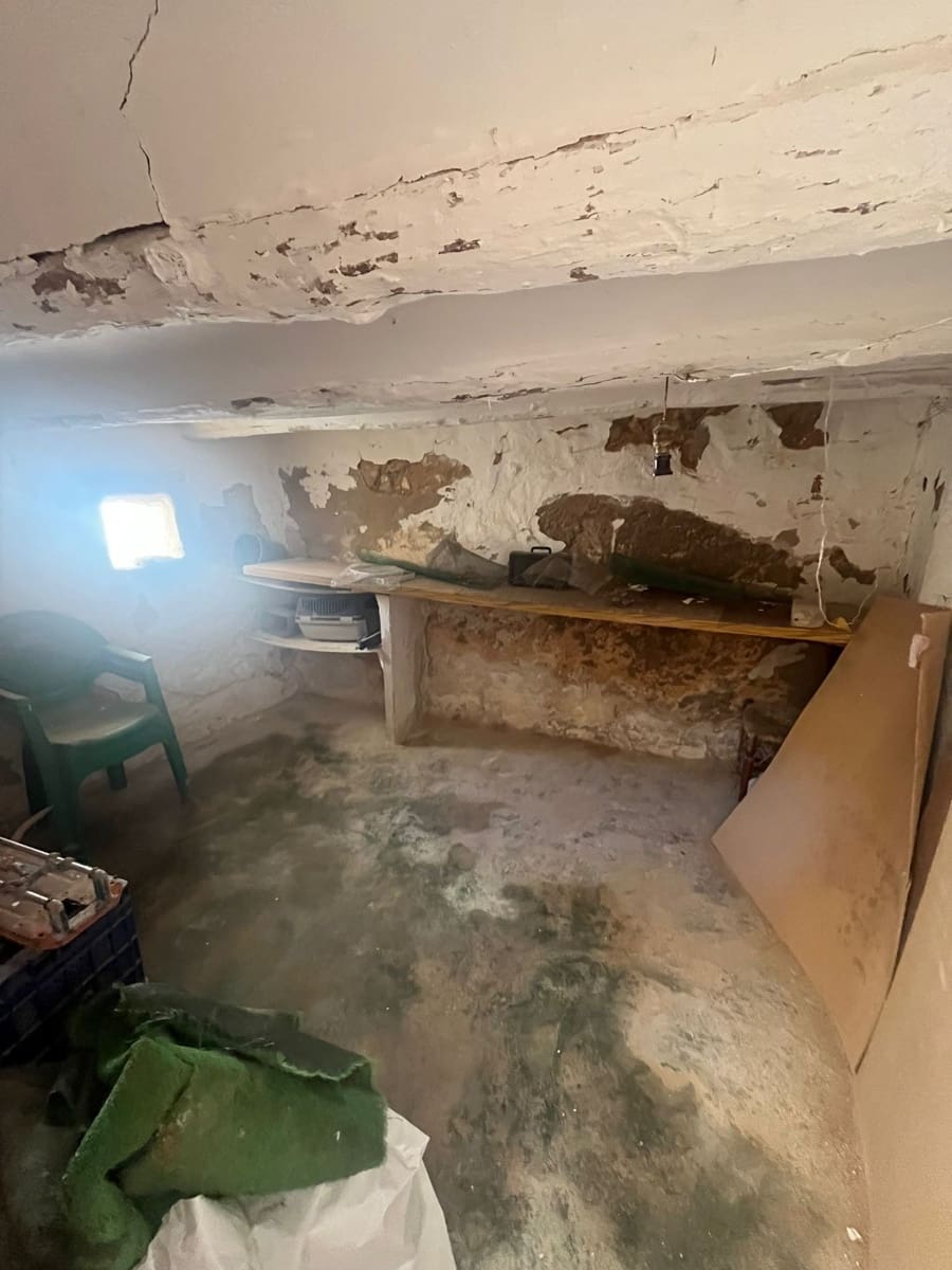 Casa em Banda para venda em Pego - 120 000 € (Ref: 9882680)