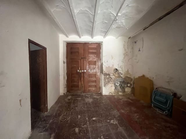 Casa em Banda para venda em Pego - 120 000 € (Ref: 9882680)