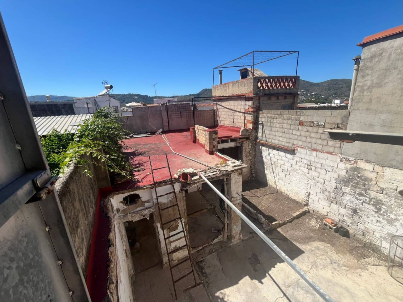Casa em Banda para venda em Pego - 120 000 € (Ref: 9882680)