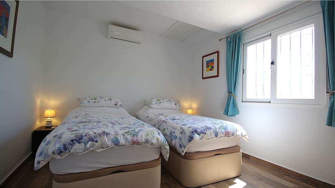 4 quarto Moradia para venda em Orba - 475 000 € (Ref: 9894976)