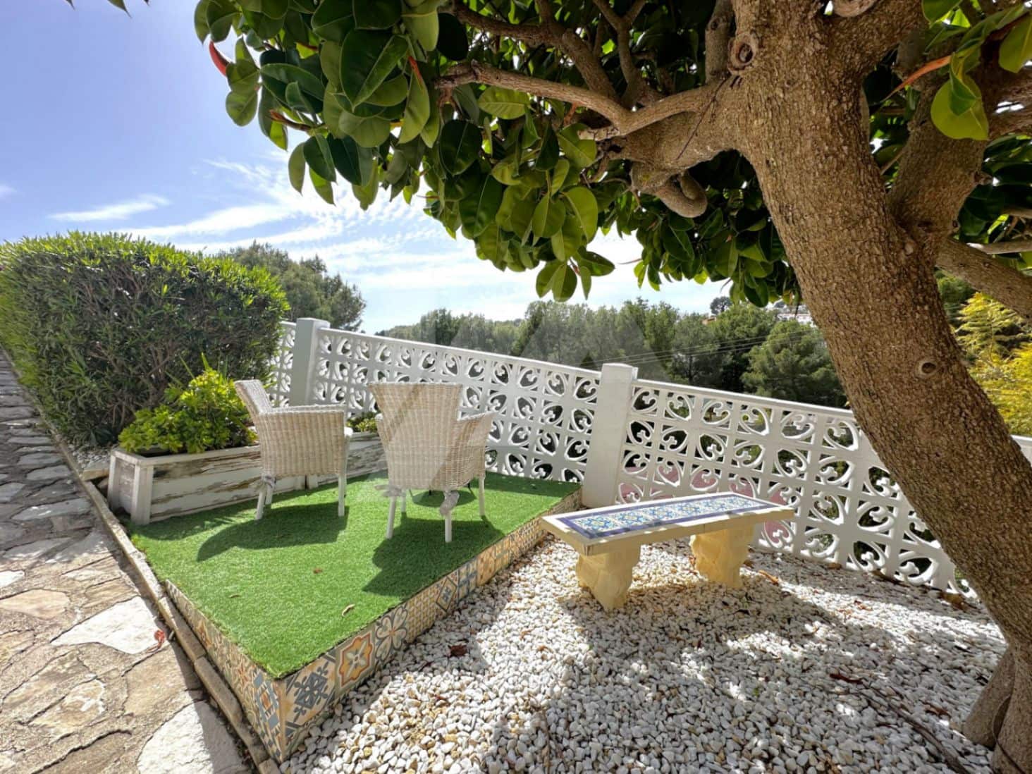 2 bedroom Villa for sale in Montemar with pool garage - € 625,000 (Ref: 9894977)