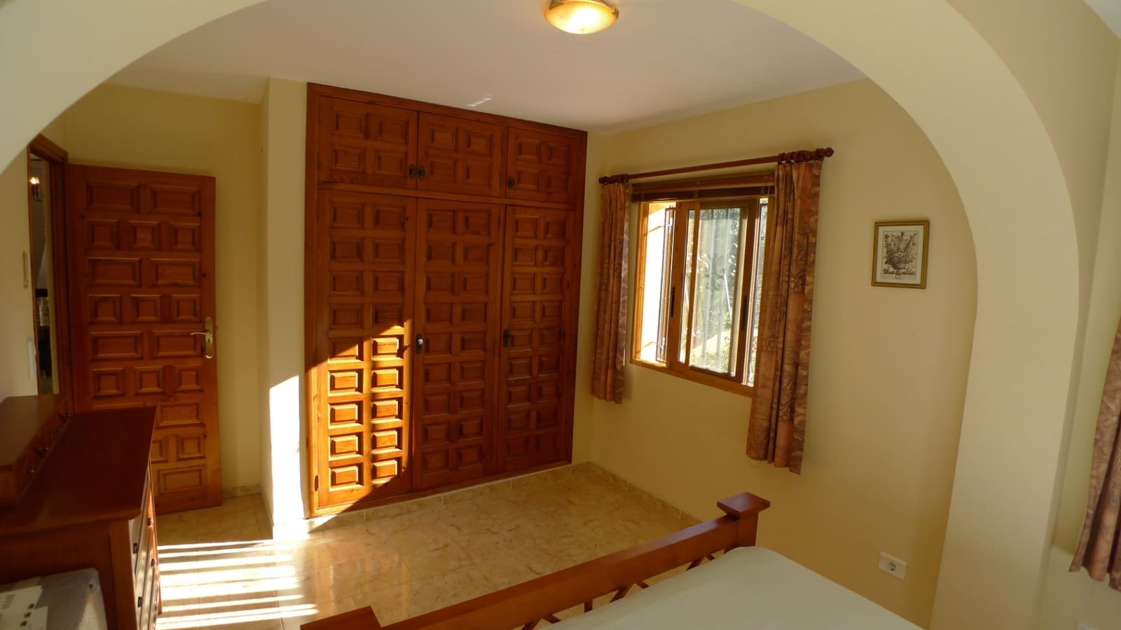 2 slaapkamer Villa te koop in Orba met zwembad garage - € 370.000 (Ref: 9894978)
