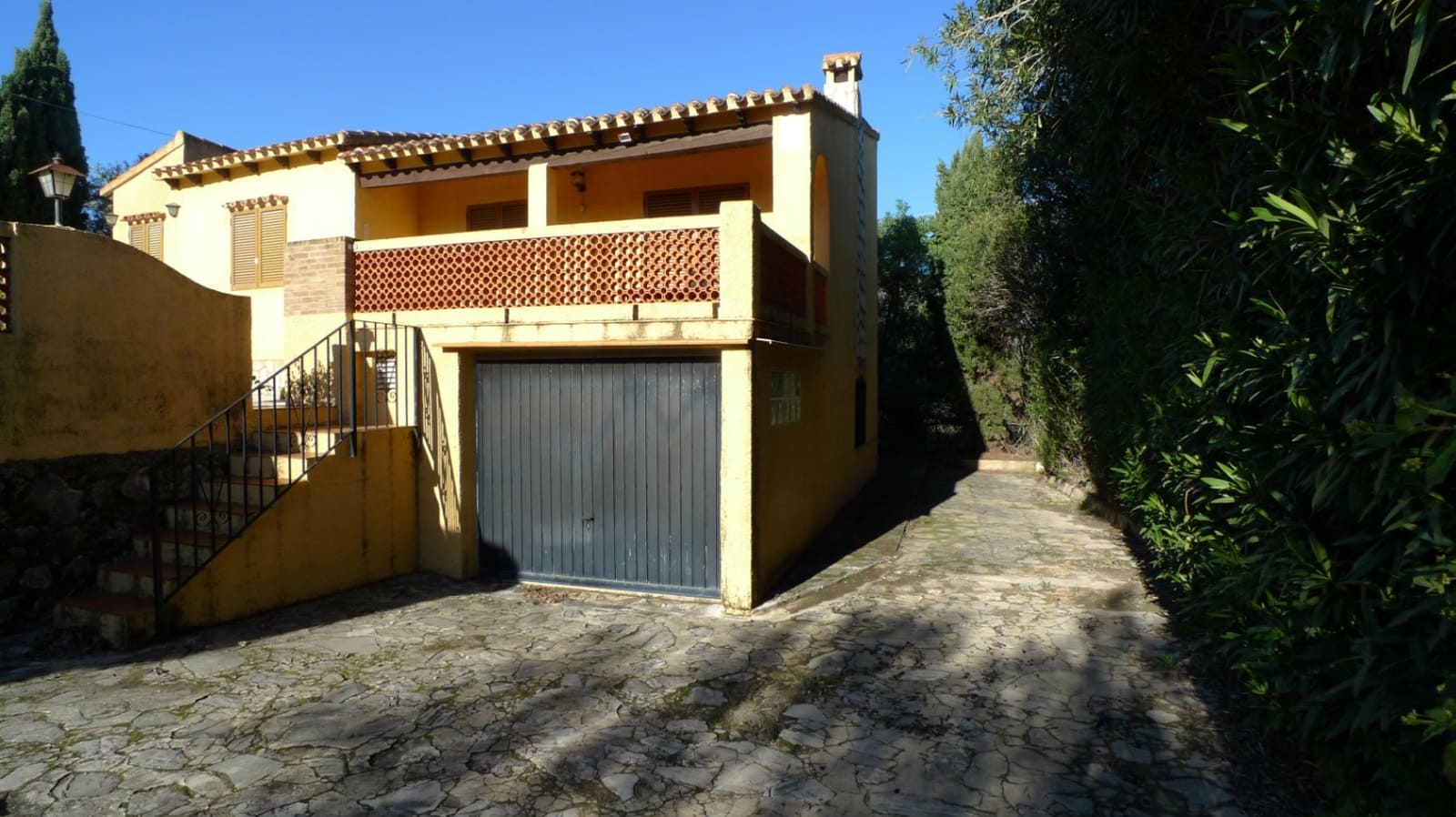 2 slaapkamer Villa te koop in Orba met zwembad garage - € 370.000 (Ref: 9894978)