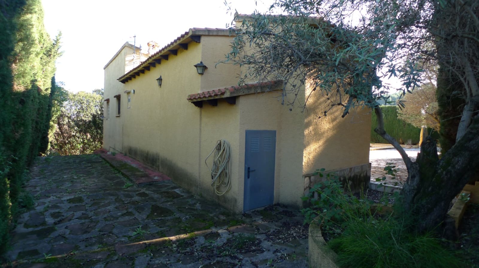 2 slaapkamer Villa te koop in Orba met zwembad garage - € 370.000 (Ref: 9894978)