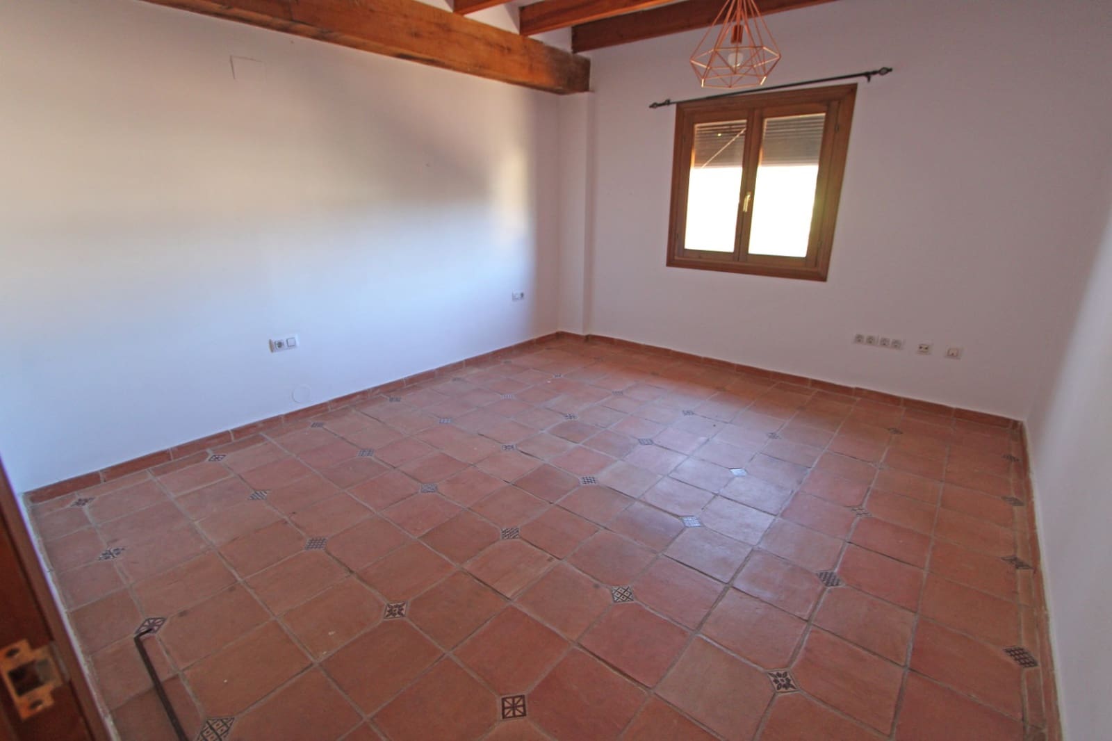 Chalet de 5 habitaciones en Orba en venta con piscina garaje - 690.000 € (Ref: 9894982)