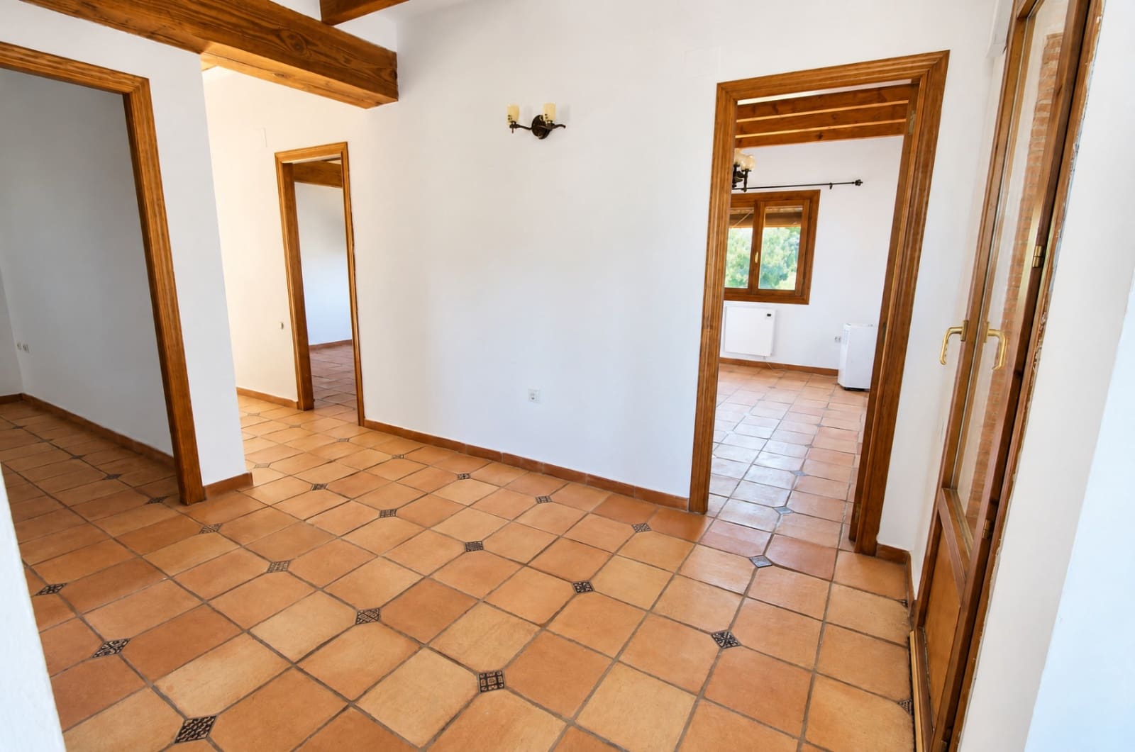 5 quarto Quinta/Casa Rural para venda em Orba com piscina garagem - 690 000 € (Ref: 9894982)