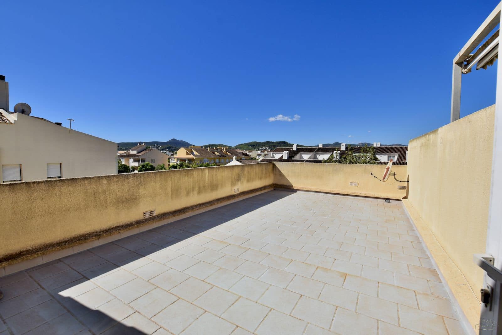 3 bedroom Apartment for sale in Javea / Xabia with pool garage - € 575,000 (Ref: 9927938)
