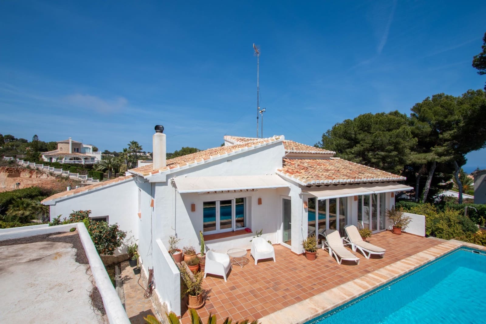 3 soveværelse Villa til salg i Javea / Xabia med swimmingpool garage - € 790.000 (Ref: 9927939)