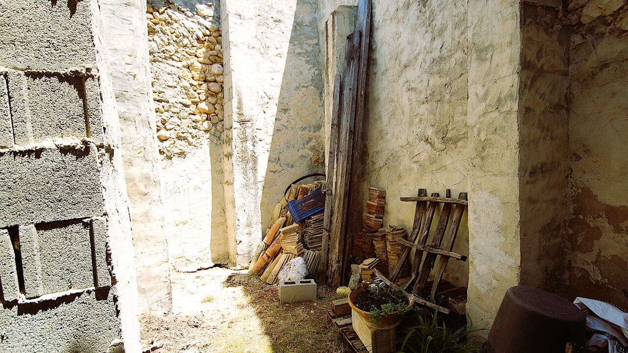 3 bedroom Townhouse for sale in Jalon / Xalo - € 425,000 (Ref: 9964223)