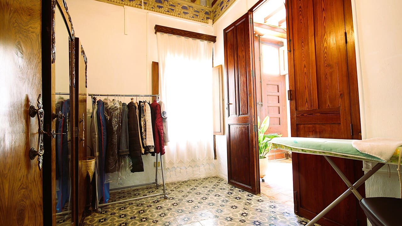 3 bedroom Townhouse for sale in Jalon / Xalo - € 425,000 (Ref: 9964223)