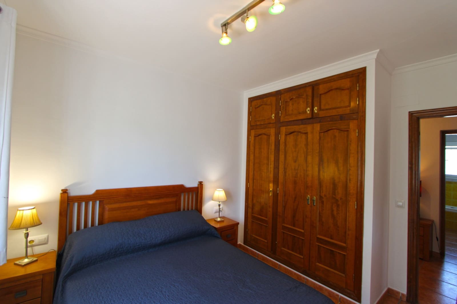 4 bedroom Villa for sale in Orba with garage - € 525,000 (Ref: 9964224)