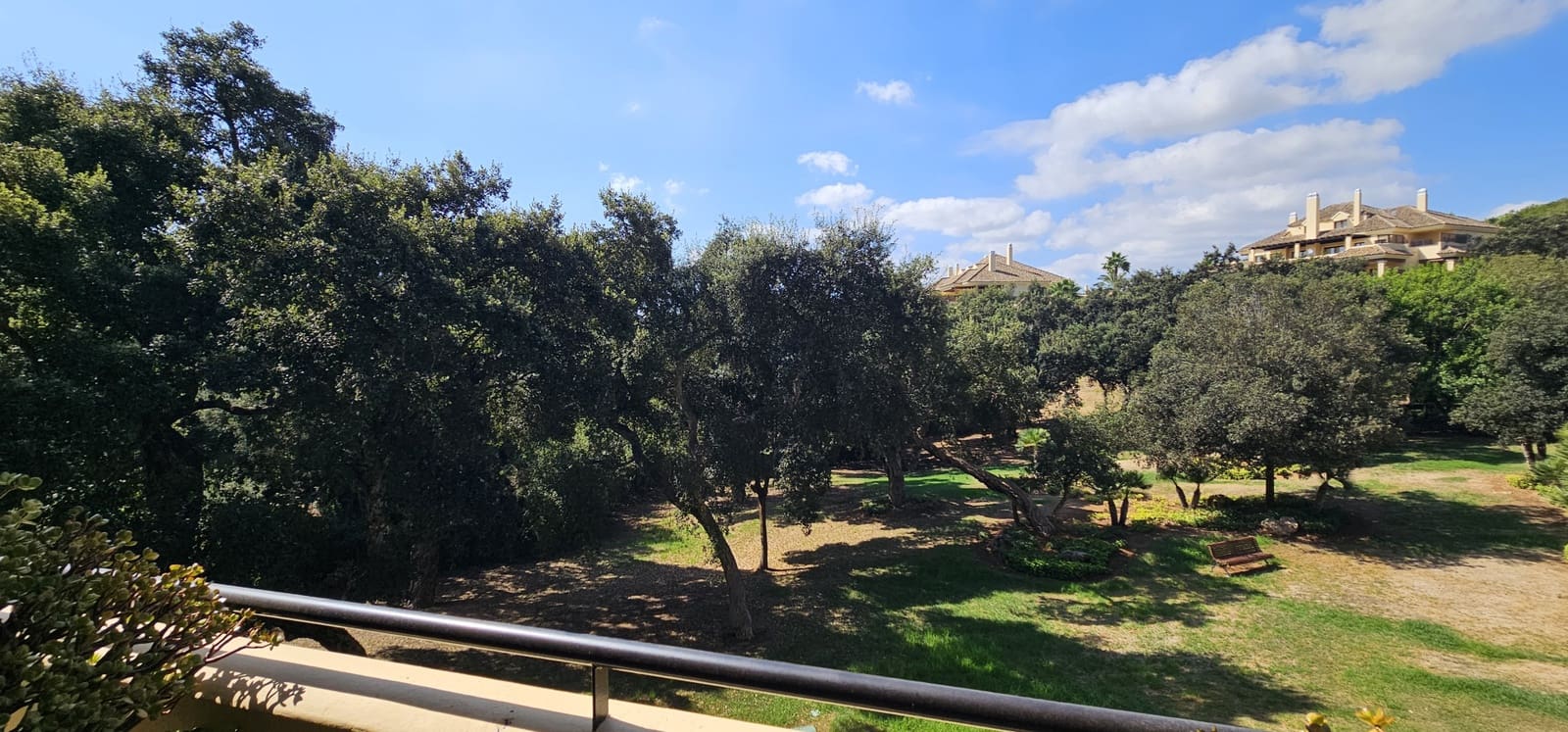 4 quarto Apartamento para venda em Sotogrande com piscina garagem - 1 590 000 € (Ref: 10085919)