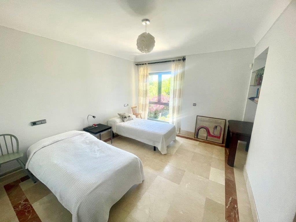 3 chambre Appartement à vendre à Sotogrande avec piscine garage - 850 000 € (Ref: 10102203)
