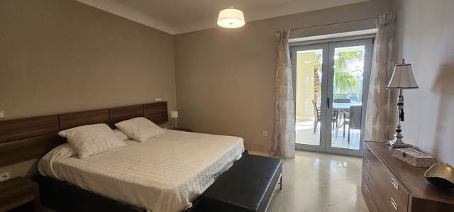 3 camera da letto Appartamento in vendita in Puerto de Sotogrande - La Marina, San Roque con garage - 585.000 € (Rif: 3416373)