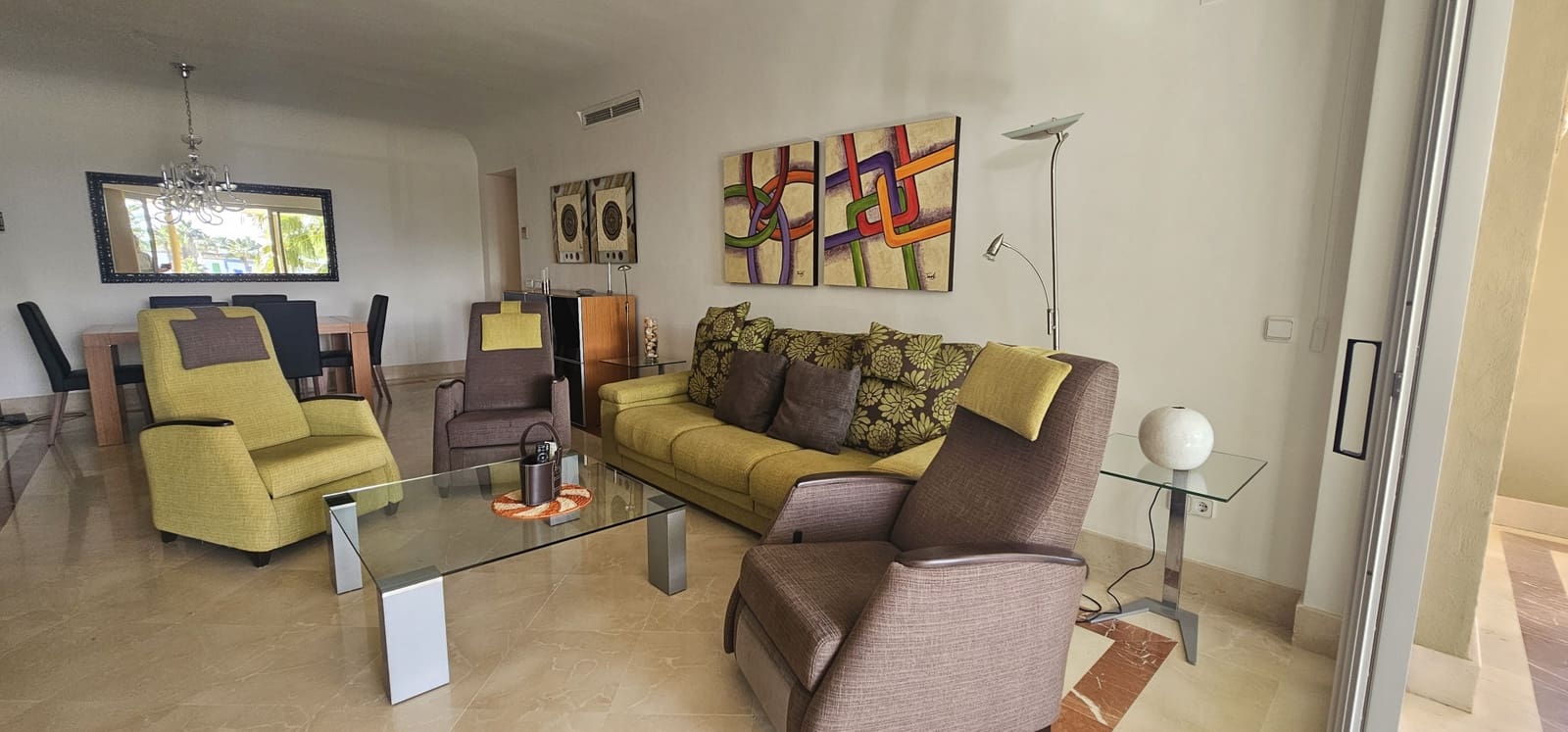 Apartamento de 3 habitaciones en Sotogrande en venta con garaje - 610.000 € (Ref: 3416373)