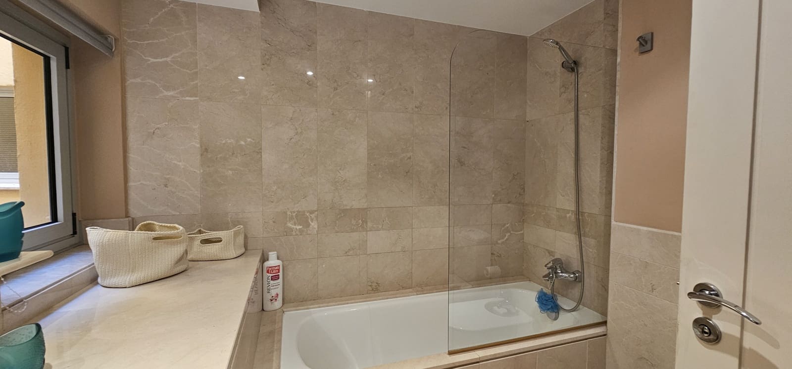 Apartamento de 3 habitaciones en Sotogrande en venta con garaje - 610.000 € (Ref: 3416373)