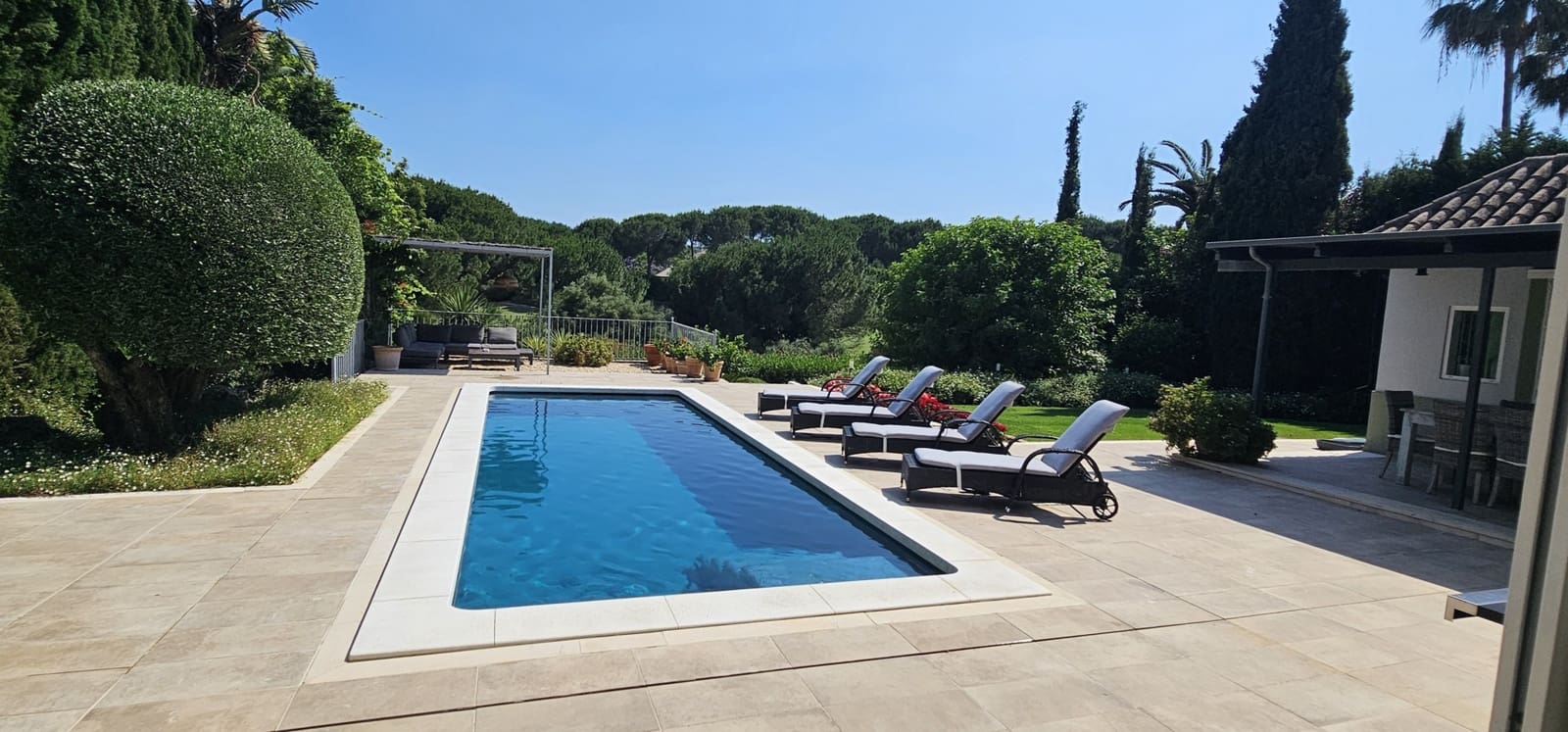 4 chambre Villa/Maison à vendre à Sotogrande avec piscine garage - 1 595 000 € (Ref: 7435066)