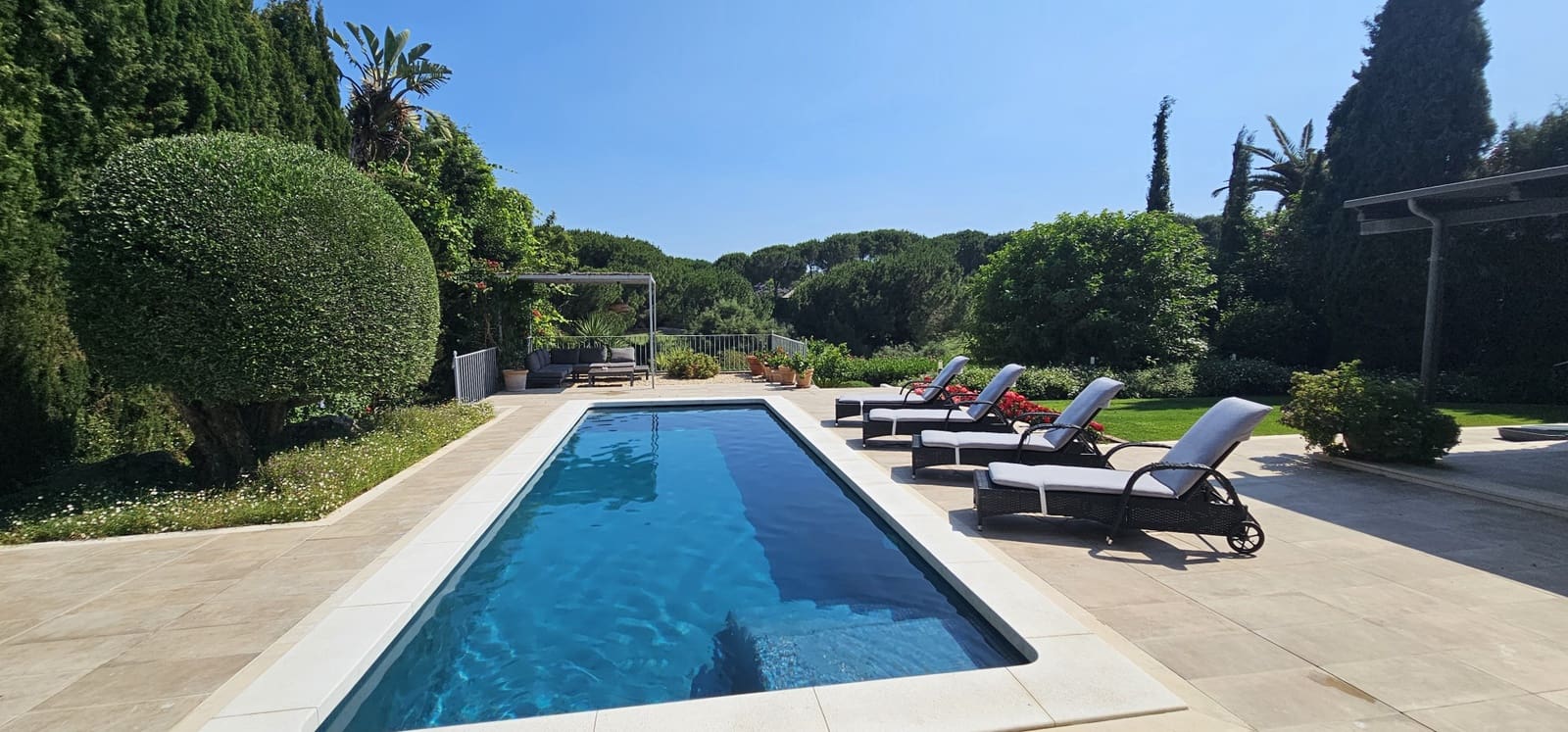 4 chambre Villa/Maison à vendre à Sotogrande avec piscine garage - 1 595 000 € (Ref: 7435066)