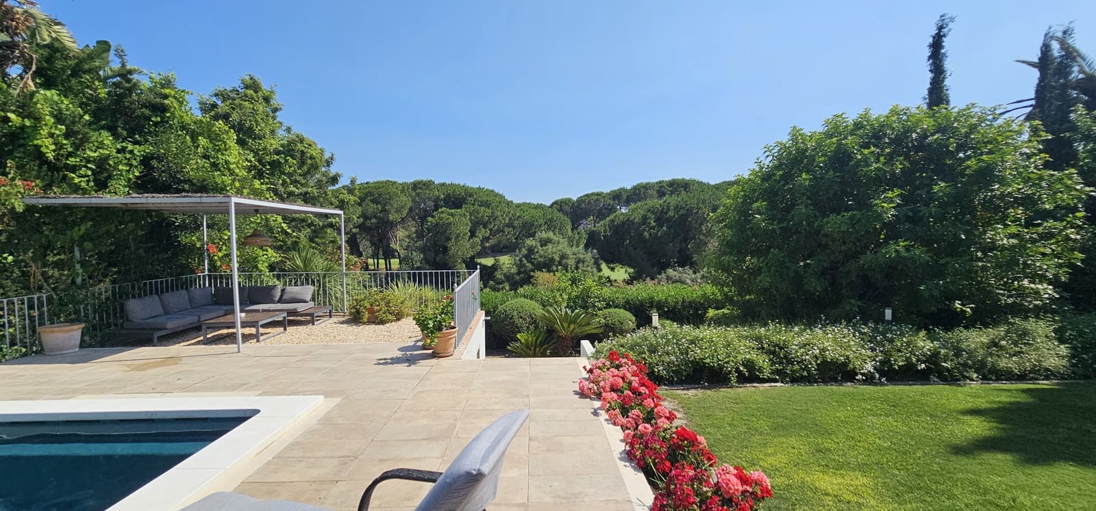 4 chambre Villa/Maison à vendre à Sotogrande avec piscine garage - 1 595 000 € (Ref: 7435066)