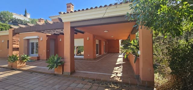 4 chambre Villa/Maison à vendre à Sotogrande Alto, San Roque avec piscine garage - 1 100 000 € (Ref: 7448164)